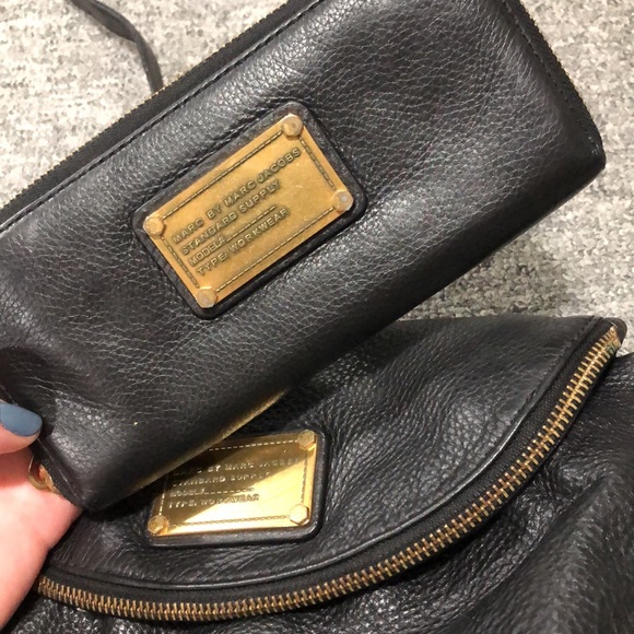 matching marc jacobs purse and wallet - Picture 3 of 3